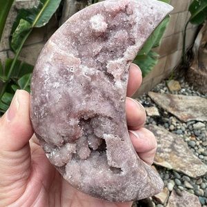 Beautiful Pink Amethyst Quartz Crystal Purple Amethyst Druzy Moon